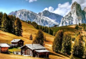 Die 10 Schönsten Wanderwege und Bergtouren in den Dolomiten