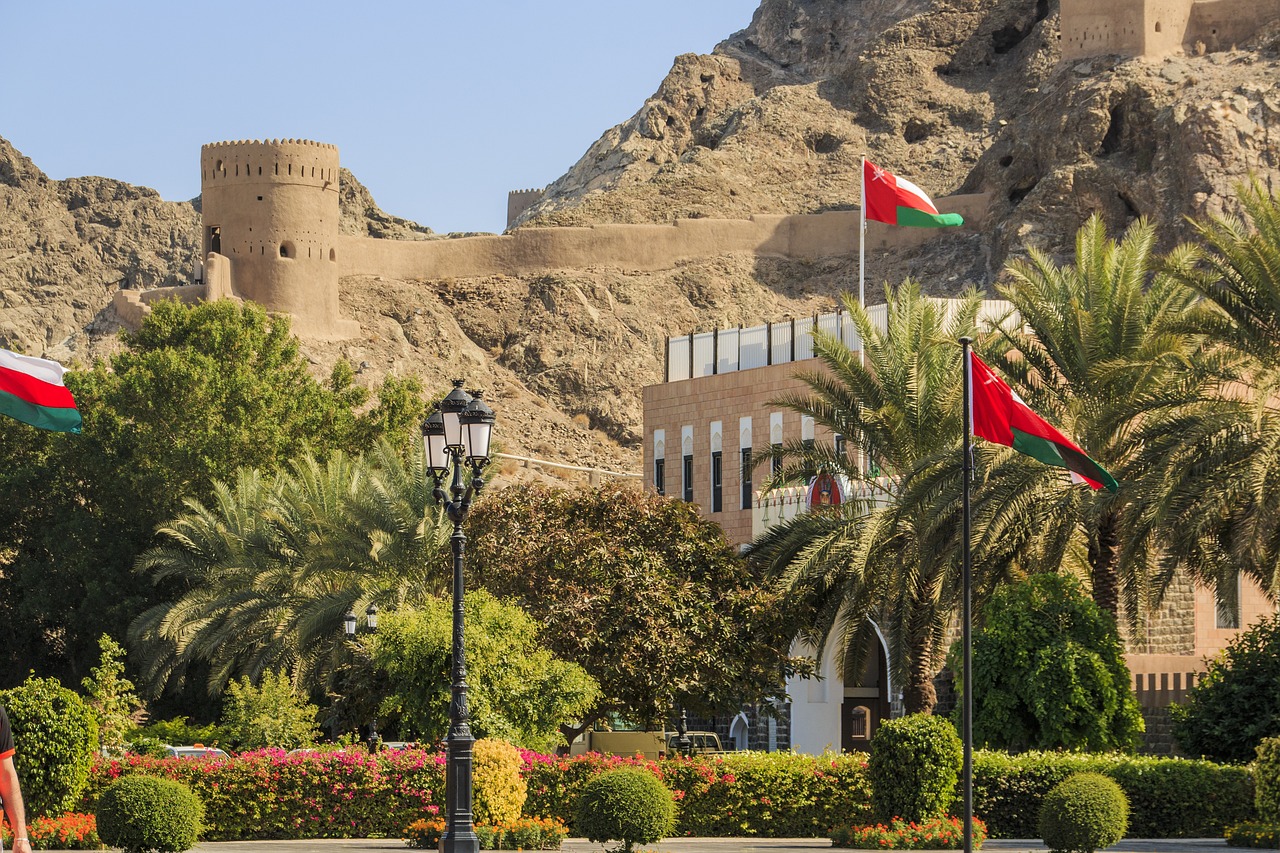 Reiseziel im Herbst: Oman mit atemberaubender Schönheit