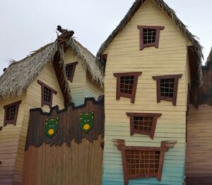 Lost Places – Entdecke das Geheimnis: Horrorkinderheim am See